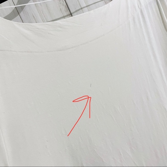 Like new Soft Surroundings Tops | **Soft Surrounding Operetta Asymmetrical - Picture 9 of 10